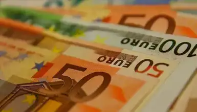Euro Düşüşte: Ticaret Savaşları Gölgesi