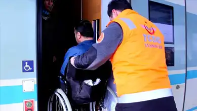 YHT'de Engelliler İçin "Turuncu Masa" Desteği