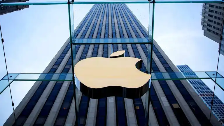 Trump'ın Tarifeleri Apple'ı Sarsıyor: 250 Milyar Dolarlık Kayıp